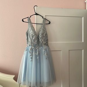 Brand new homecoming or formal dress size 6 in perfect condition never worn